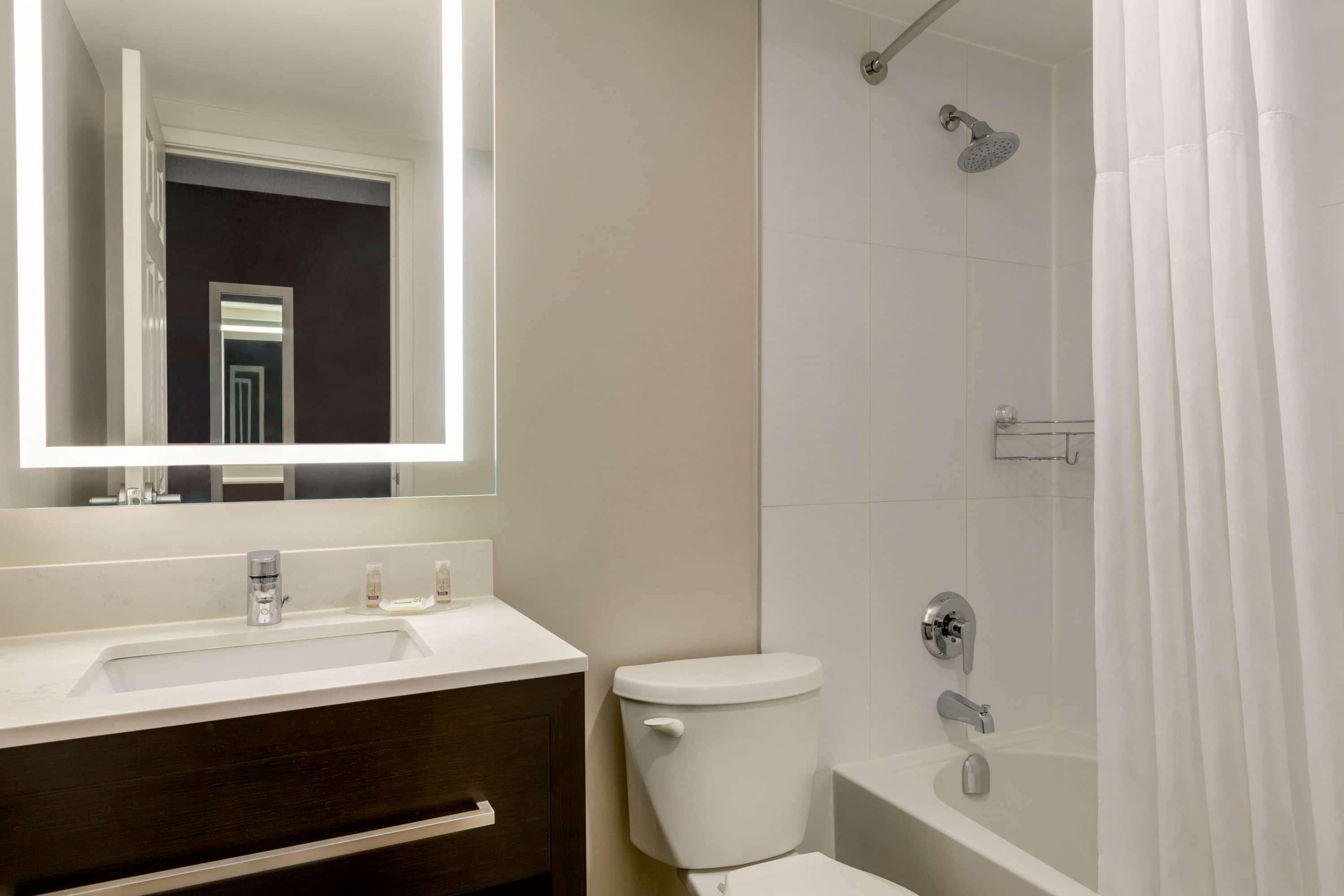 Days Inn By Wyndham Toronto West Mississauga Eksteriør bilde