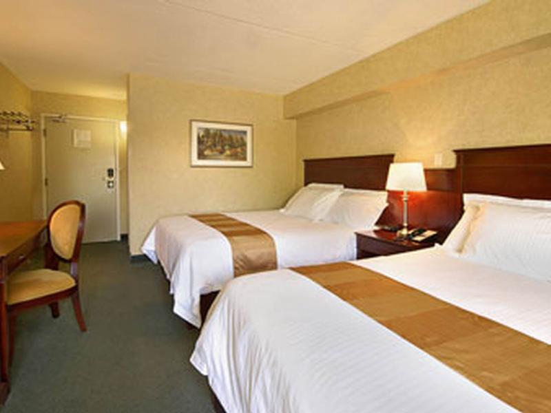 Days Inn By Wyndham Toronto West Mississauga Rom bilde
